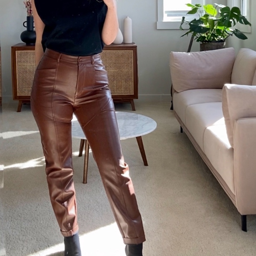 Aritzia Wilfred Rebel Pant size 4
